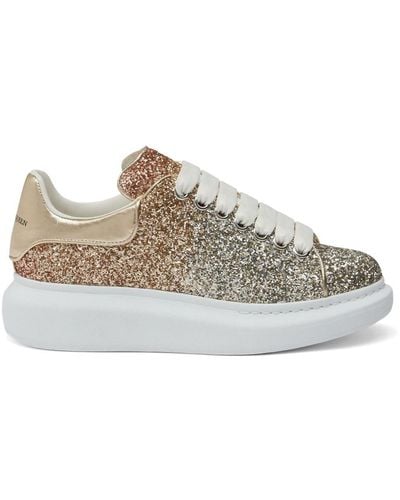 Alexander McQueen Oversized-Sneakers im Glitter-Look - Grau