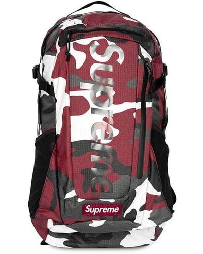 Supreme Camouflage-print Backpack - Red