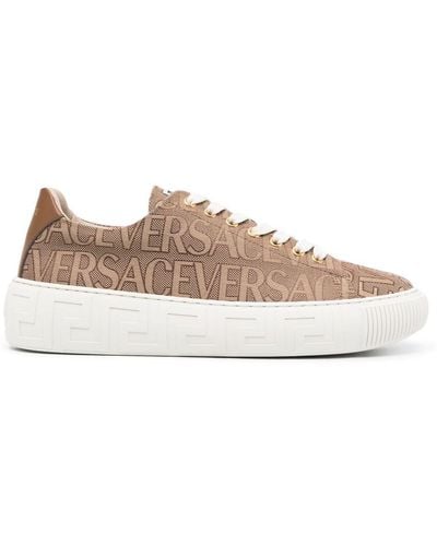 Versace Allover Greca Sneakers - Bruin