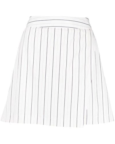 Palmer//Harding Shorts con falda y rayas estampadas - Blanco
