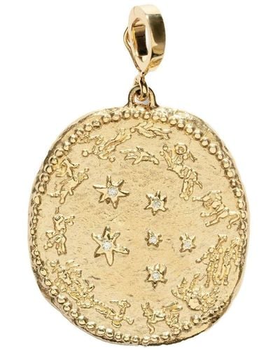 Azlee Charm Zodiac grande en oro amarillo de 18 ct con diamantes - Metálico