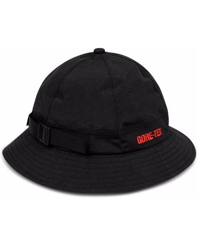 Supreme X Gore-Tex chapeau à logo brodé - Noir
