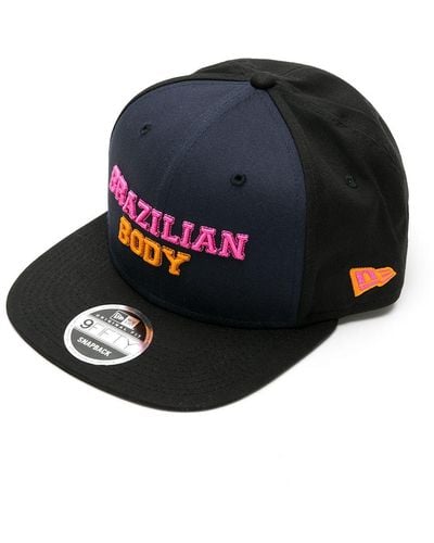 Amir Slama Brasilian Body + New Era キャップ - ブラック