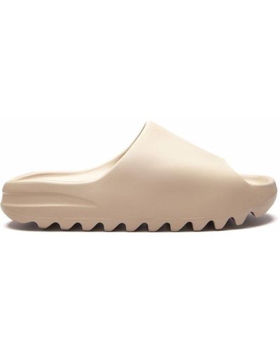 Men's Yeezy Sandals, slides and flip flops from C$158 | Lyst Canada