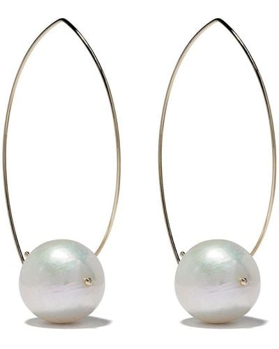 Mizuki 14kt Gold Pearl Hoop Earrings - Metallic