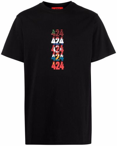 424 T-shirt Met Print - Zwart