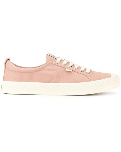 CARIUMA 'OCA' Sneakers - Pink