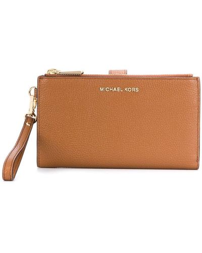 Michael Kors Adele Smartphone Wallet - Brown