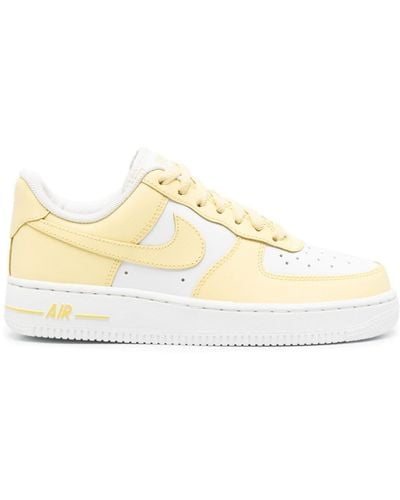 Nike Air Force 1 '07 Trainers - Yellow