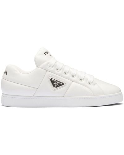 Prada Zapatillas acolchadas con logo triangular - Blanco