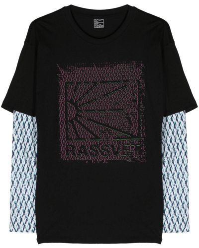 Rassvet (PACCBET) T-shirt Met Camouflageprint - Zwart
