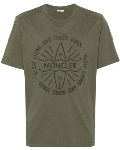 Moncler T-Shirt mit Logo-Stickerei - Grün