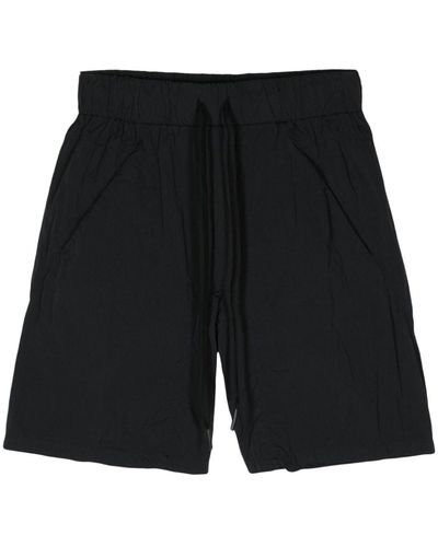 Andrea Ya'aqov Halbhohe Badeshorts in Knitteroptik - Schwarz