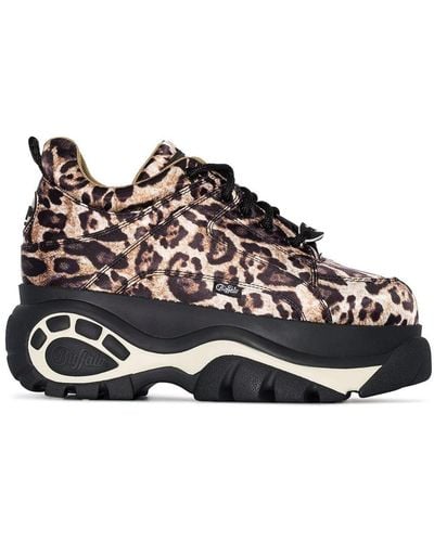 Buffalo Classic Low 68 Leopard Print Trainers - Brown