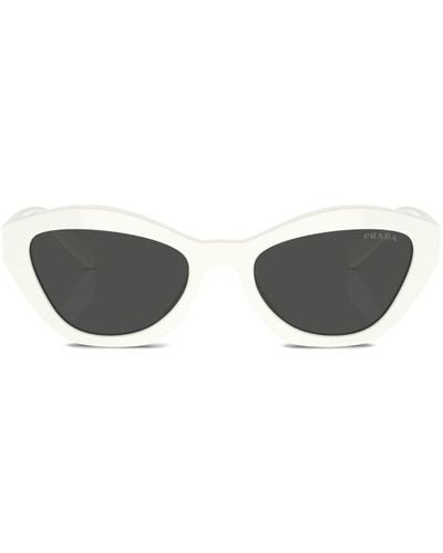Prada Occhiali da sole cat-eye con logo - Bianco