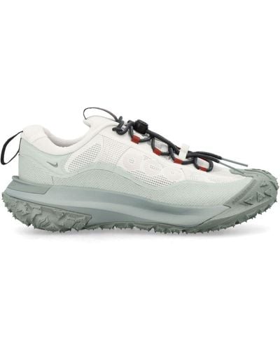 Nike Acg Mountain Fly 2 Low Gore-tex Sneakers - Gray