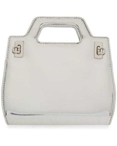Ferragamo Wanda Mini-Tasche im Metallic-Look - Weiß