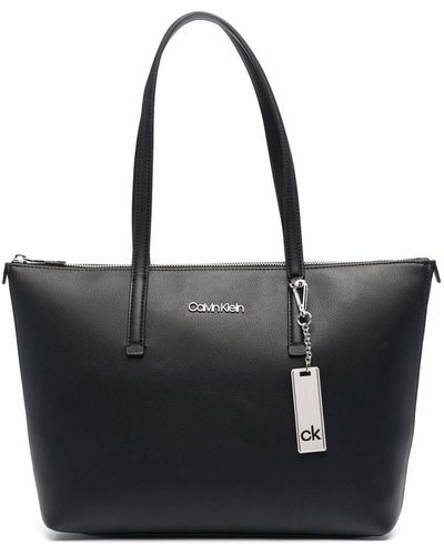 Calvin Klein ロゴ アニマルフリーレザーハンドバッグ - ブラック