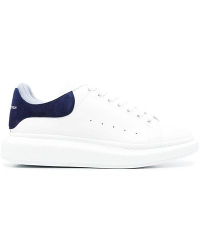 Alexander McQueen Oversized Sneakers With And Light Details - White