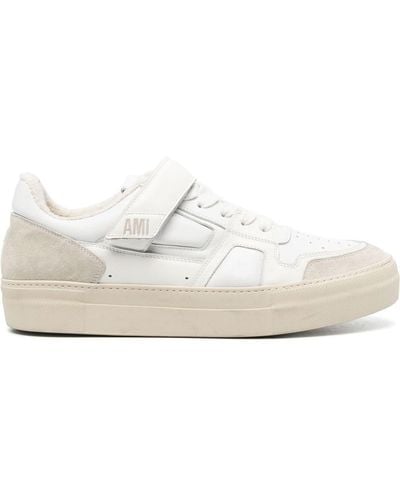 Ami Paris Ami De Coeur Low-top Sneakers - White