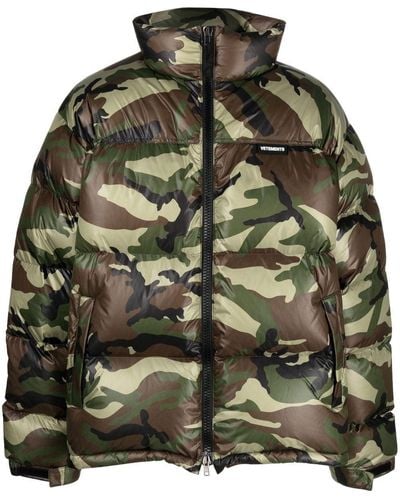 Vetements Gefütterte Jacke mit Camouflage-Print - Grün
