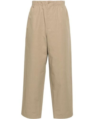 Gucci Pantalones de chándal con logo bordado - Neutro