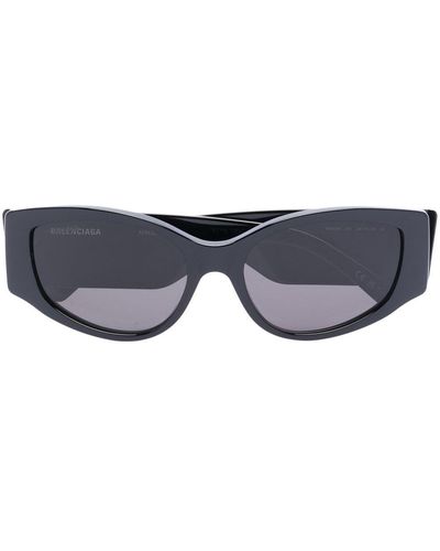 Balenciaga Gafas de sol con montura cat eye y logo - Marrón