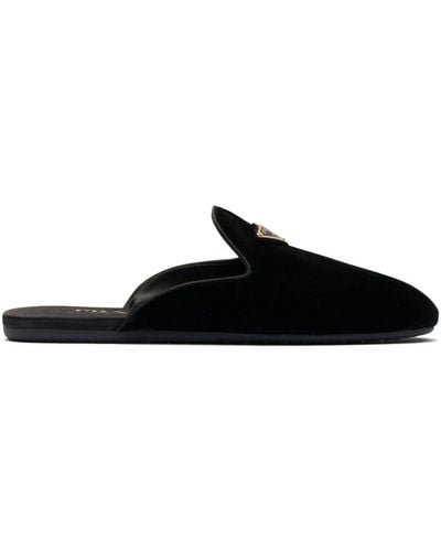 Prada Slippers con logo - Negro