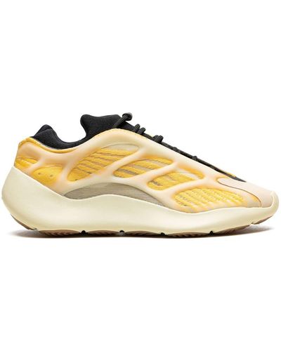 Yeezy Yeezy 700 V3 "mono Safflower" Sneakers - White