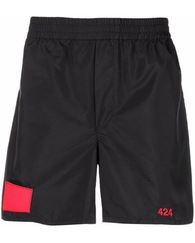 424 Pantalones cortos de deporte con parche - Negro