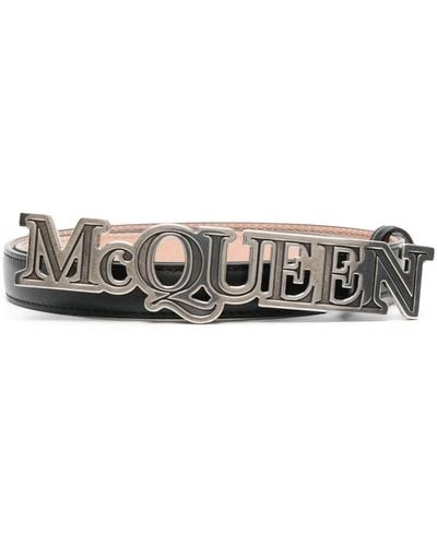 Alexander McQueen Ceinture en cuir à plaque logo - Noir