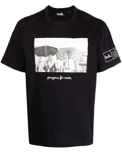 Haculla T-Shirt mit Prayers for Rain-Print - Schwarz