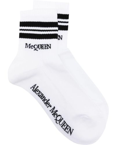 Alexander McQueen Chaussettes rayées à logo brodé - Blanc