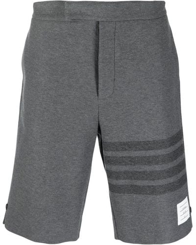 Thom Browne Short à détail 4 bandes signature - Gris