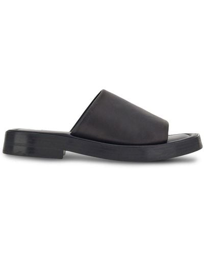 Ferragamo Leather Flat Sandals - Black