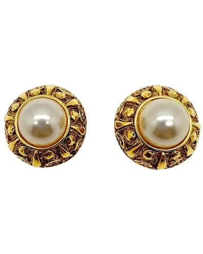 JENNIFER GIBSON JEWELLERY Vintage French Couture Etruscan Galleried Half Pearl Earrings 1980s - Metallic