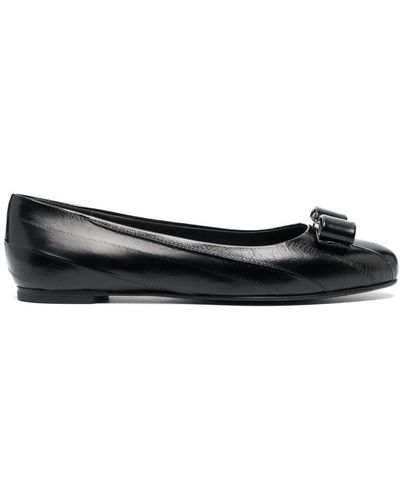 Ferragamo Vara Leather Ballerina Shoes - Black
