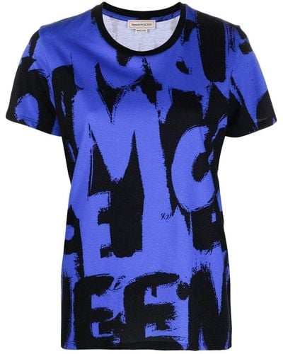 Alexander McQueen T-shirt Met Graffitiprint - Blauw