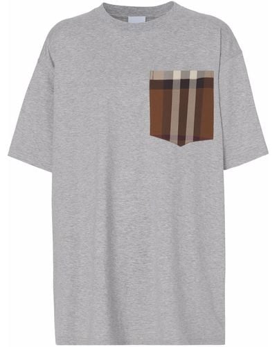 Burberry T-shirt con taschino a quadri - Grigio