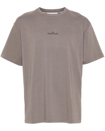Stone Island T-Shirt mit Logo-Print - Grau