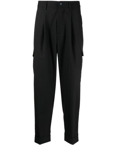 Kiton Pantalones ajustados estilo capri - Negro
