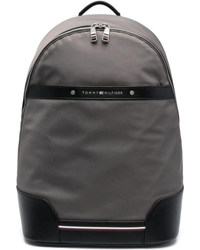 Tommy Hilfiger Logo-plaque Backpack - Grey