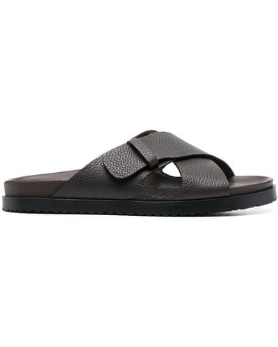Doucal's Crossover-strap Leather Sandals - Black