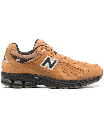 New Balance 2002 Logo-patch Sneakers - Brown