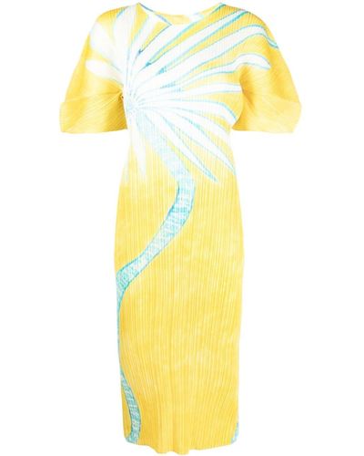 Pleats Please Issey Miyake Floral-print Pleated Midi Dress - Yellow