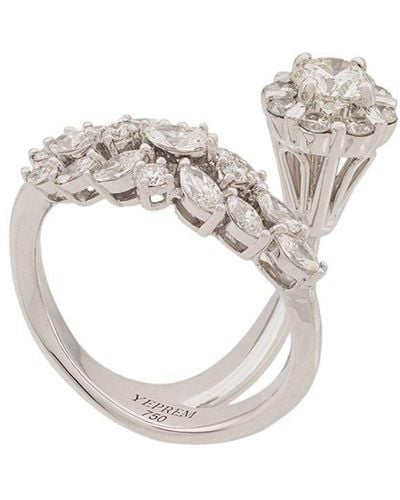 YEPREM 18kt White Gold Diamond Cluster Ring