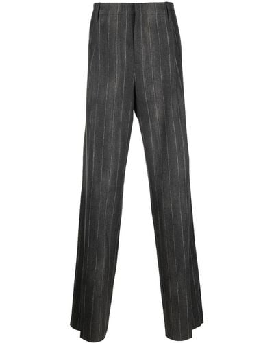 Versace Pantalon de costume à rayures - Gris