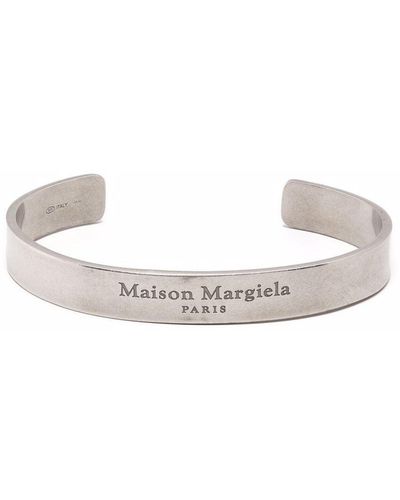 Maison Margiela メゾン・マルジェラ ロゴエングレーブ カフブレスレット - ホワイト
