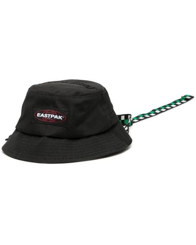 Eastpak Sombrero de pescador de Eastpack x Pleasures - Negro