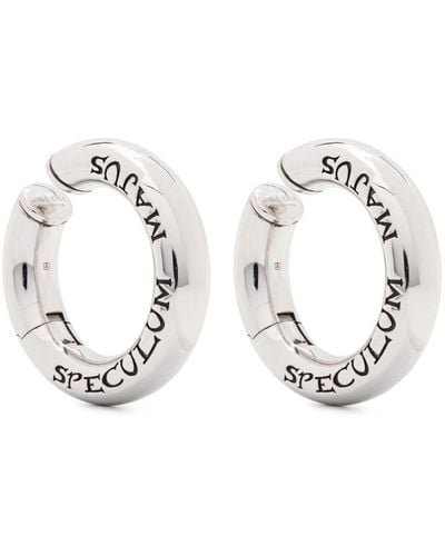 Gucci Orecchini a cerchio con logo inciso - Bianco